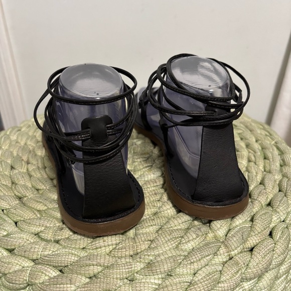 Madewell The Boardwalk Matte Black Leather Lace-Up Flat Sandal Size 9.5 - Picture 5 of 11